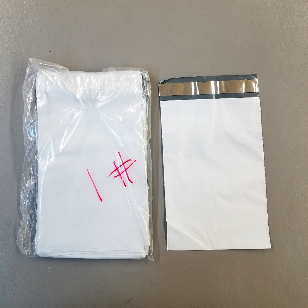 POLY MAILERS 6'' X 9''    100 PK